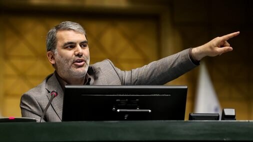 زنگنه: گلایه از سیاست‌های ارزی به‌خاطر اجرا نشدن ماده ۱۱ برنامه هفتم توسط بانک مرکزی است