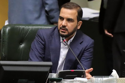 یک نماینده مجلس؛ قوانین نوسازی ناوگان و بهینه‌سازی مصرف سوخت جایگزین افزایش قیمت بنزین شود