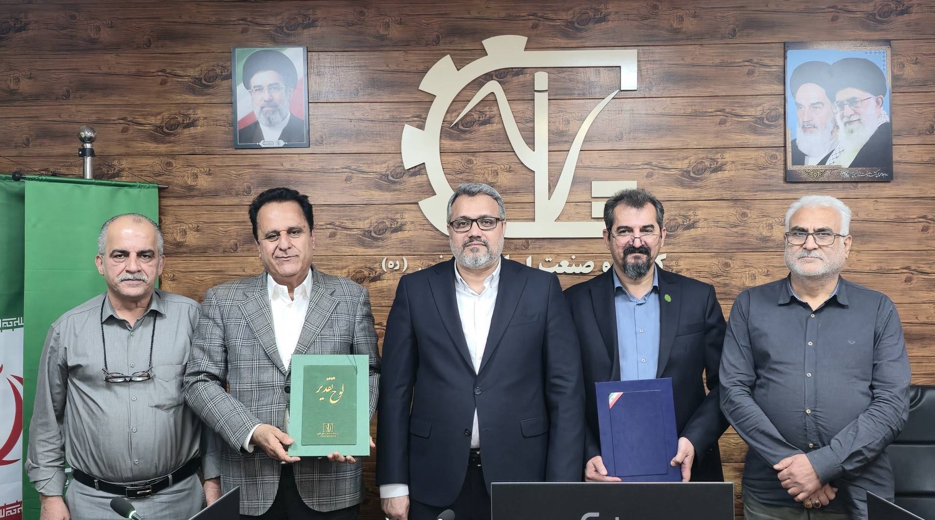 مدیرعامل جدید کشت و صنعت امام خمینی (ره) معرفی شد/انسجام، کلید موفقیت صنعت نیشکر است