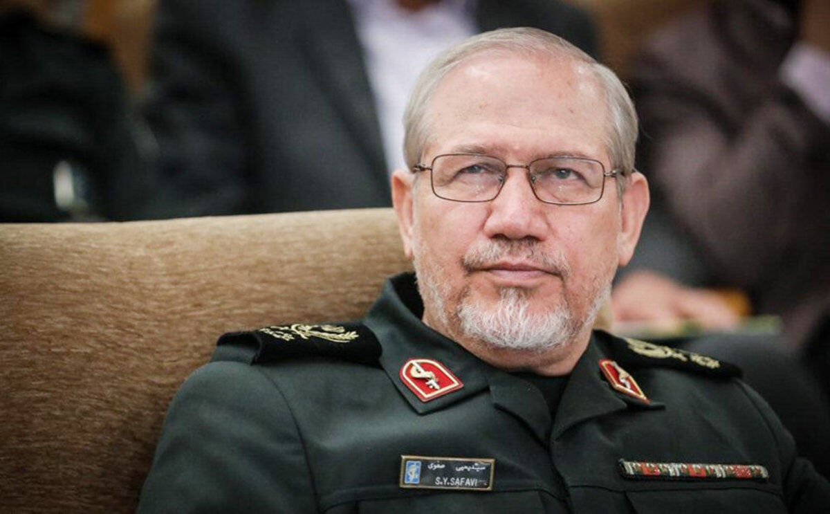 اقتدار ملی به توان دفاعی محدود نمی‌شود،بلکه رضایت مردم و بهبود شرایط اقتصادی است