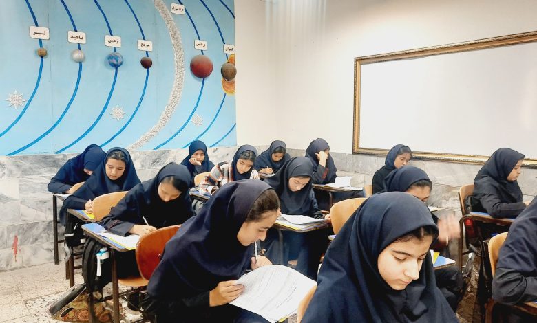 وزیر آموزش و پرورش: مدارس نمونه دولتی حذف می‌شود/میانگین معدل مقطع متوسطه بهبود یافت