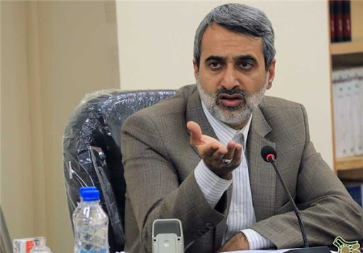 هنوز در مورد اینکه عوارض دریافتی از کشتی‌های عبوری ازتنگه هرمز باچه ارزی باشد، تصمیم گرفته نشده است