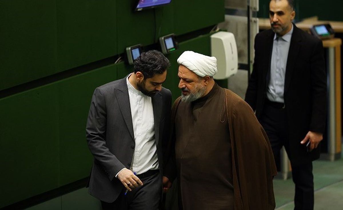۶نماینده‌ای که در انتخابات هیات رئیسه مجلس شرکت نکردند/ از رسایی و ثابتی تا کوچک‌زاده ومنان رئیسی