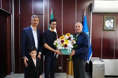 تقدیر مدیر عامل نفت و گاز مارون از رتبه ۵ كنكور سراسری
