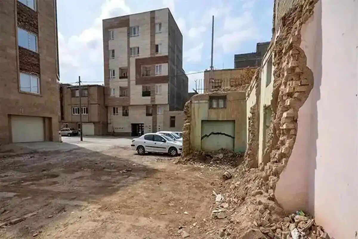 معاون وزیر راه و شهرسازی: پارسال فقط ۴۷۰۰ فقره تسهیلات بافت فرسوده در کشور پرداخت شد