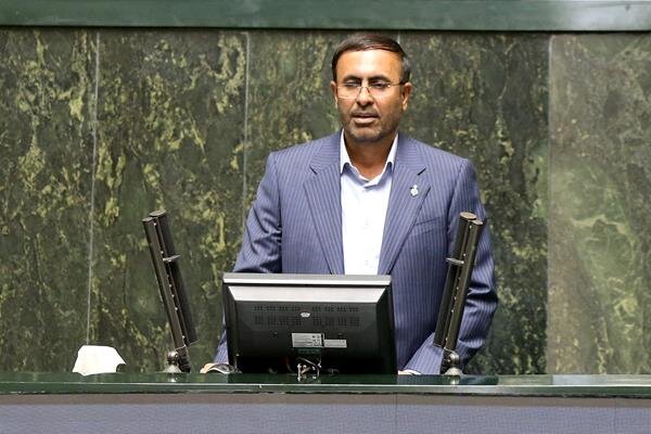 عضو کمیسیون انرژی مطرح کرد؛ نصب پنل‌های خورشیدی، راهکاری برای کاهش ناترازی انرژی