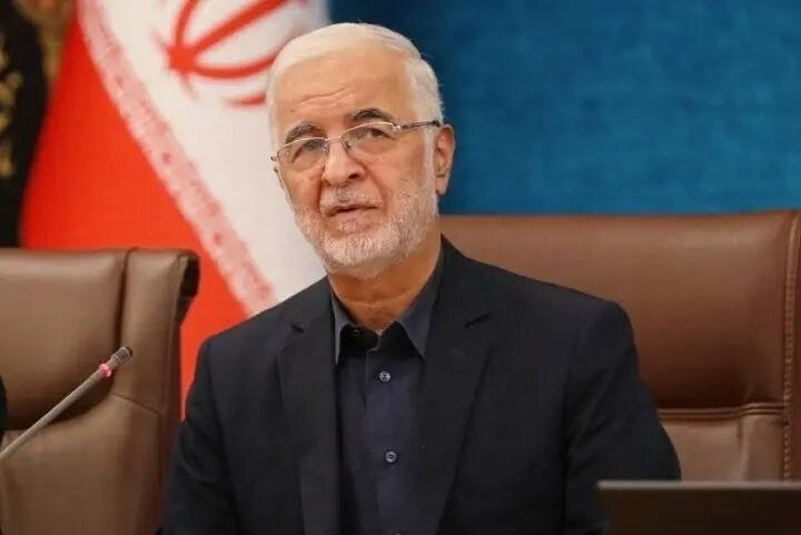 وزیر کشور در نجف: راه رهبر شهید در میان آزادگان جهان جاودانه می‌ماند