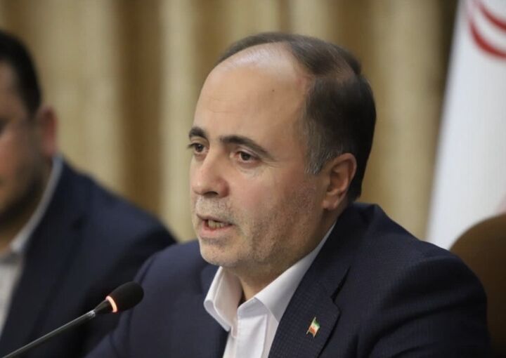 وزیر جهادکشاورزی: قیمت ۱۰ قلم کالای اساسی بررسی می شود