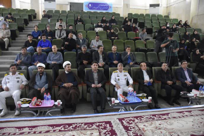 صدور موافقت اصولی ۱۰ هزار و ۴۰۰ هکتار اراضی پرورش میگو در خوزستان
