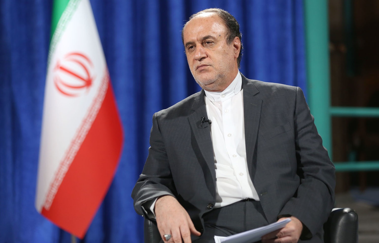 حاجی ‌بابایی: اگر نفت ایران هدف قرار گیرد، نفت منطقه را می‌زنیم