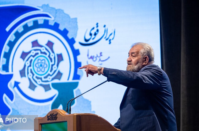 قطع ارائه خدمات درمانی به کارگران تنها با یک روز تاخیر بیمه!