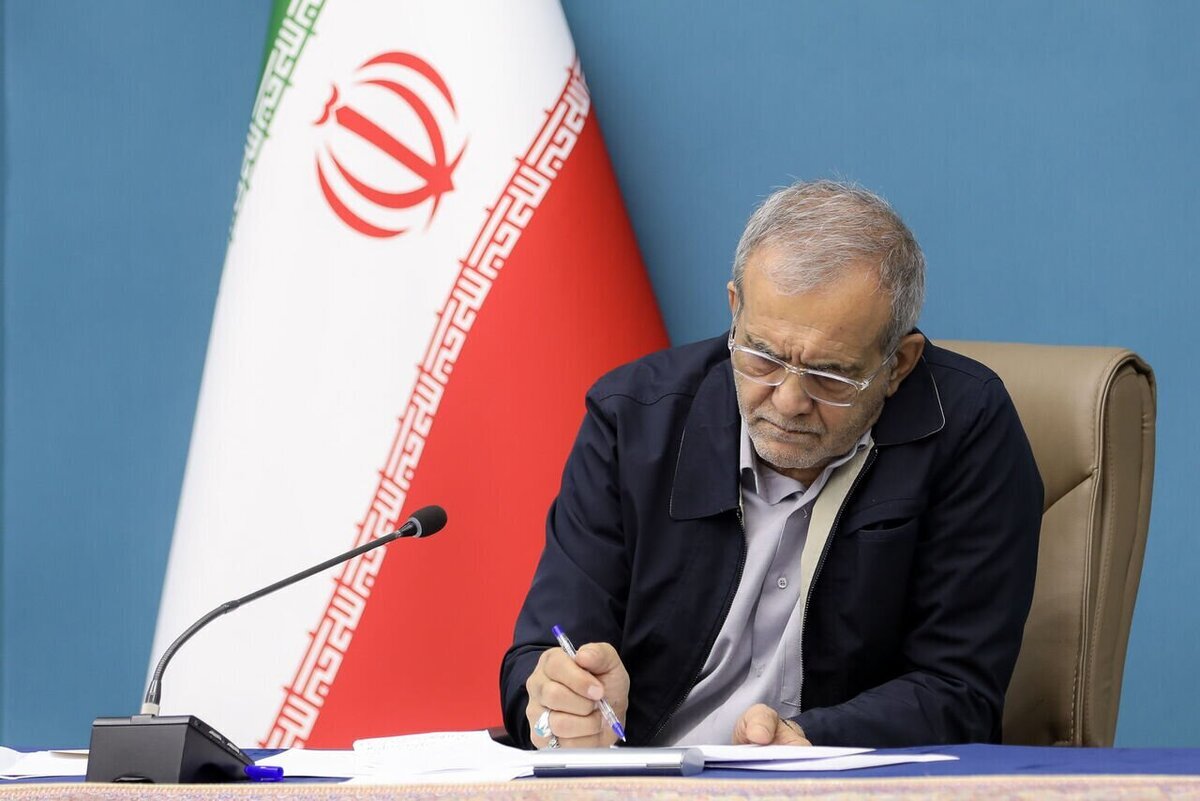 اخطار پزشکیان به خودروسازان