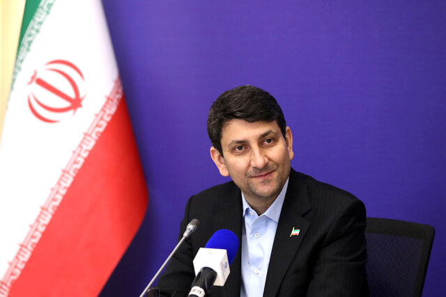 وزیر ارتباطات و فناوری اطلاعات؛ دسترسی عشایر به خدمات دولت الکترونیک و کدپستی فراهم شد