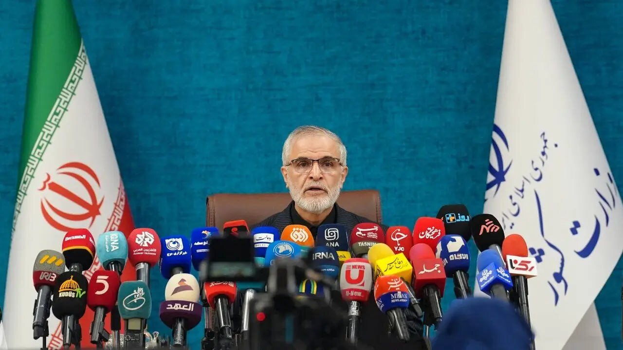مراسم رسمی ادای احترام مقامات خارجی به رهبر شهید جمعه برگزار می‌شود