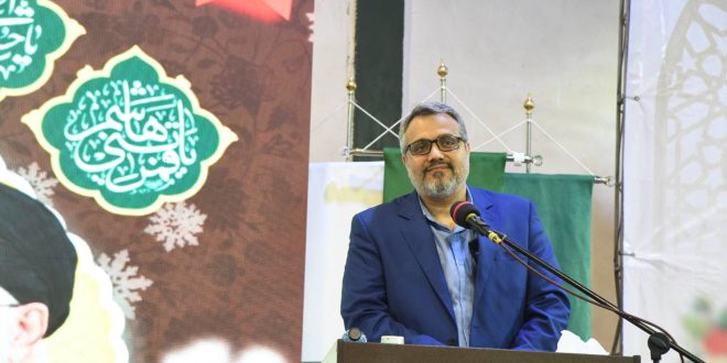 کارگران نیشکر پای کار تولید ایستادند/نیروی انسانی، محور راهبردهای توسعه صنعت نیشکر