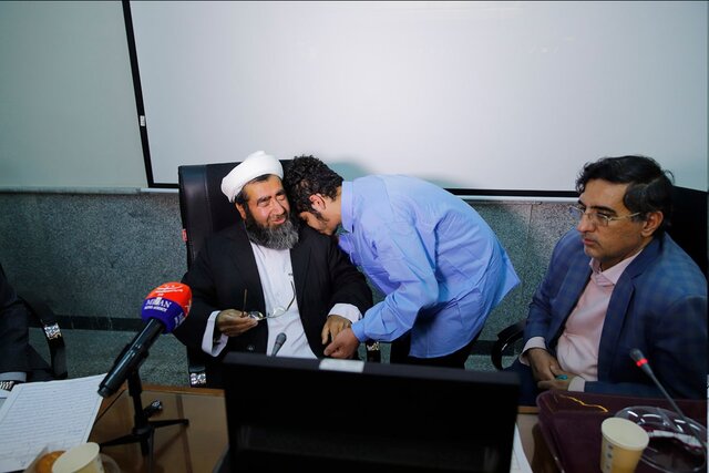 با حضور در دادسرای جنایی تهران؛ اولیای دم «امیرمحمد خالقی» از قصاص قاتل فرزند خود گذشت کردند