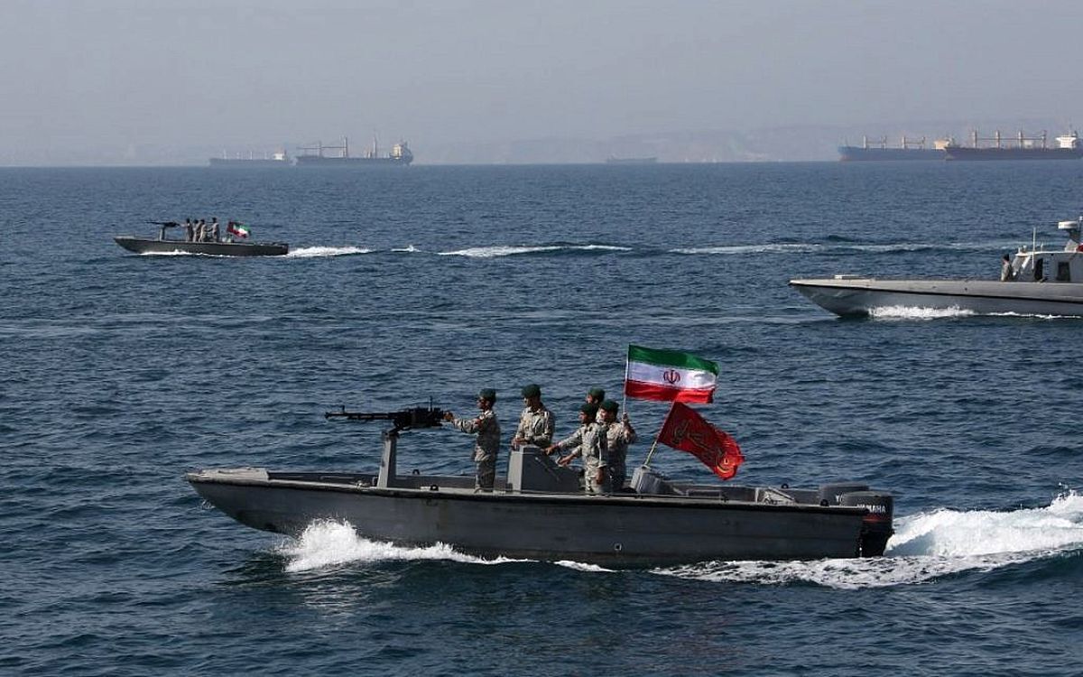 نیروهای مسلح ایران معتقدند صبرحدی دارد و اگرواشنگتن به محاصره خودادامه دهد،پاسخ خواهیم داد